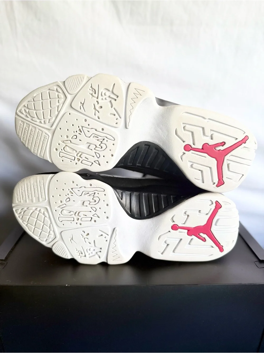 Jordan authentic retro